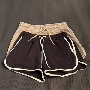 2 pair short cotton shorts with drawstring. 2 for 15$! H&M
